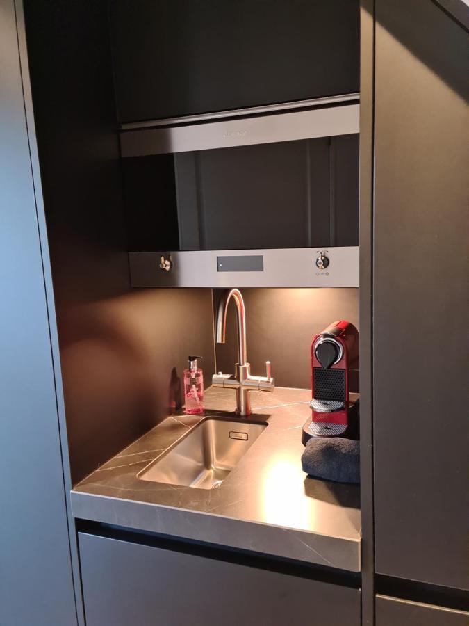 Canal View Suite Amsterdam Eksteriør billede