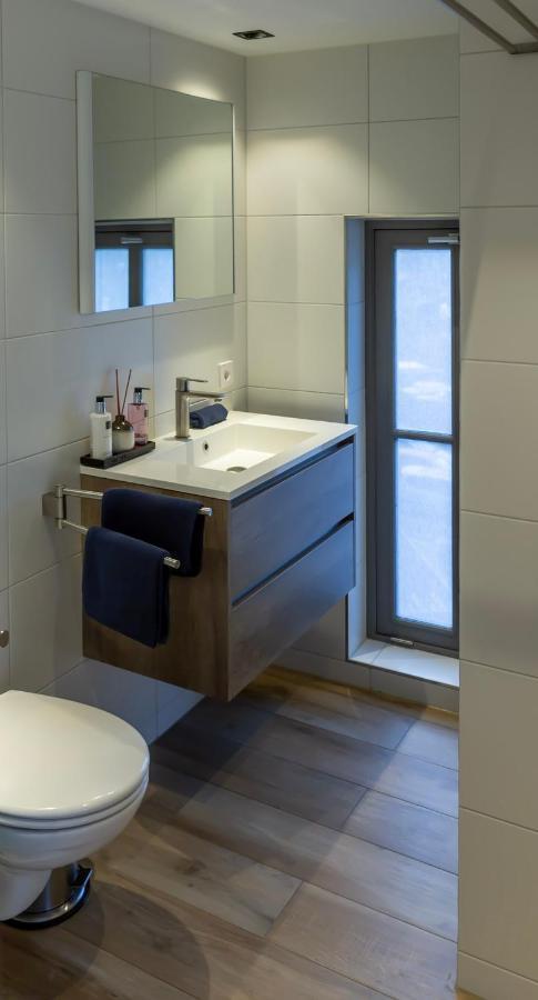 Canal View Suite Amsterdam Eksteriør billede